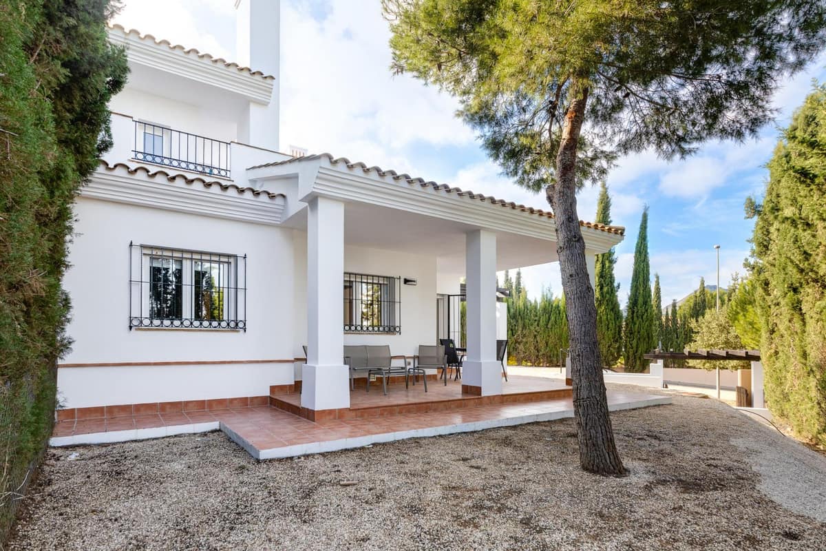 KEY READY TOWNHOUSES IN FUENTE ALAMO, MURCIA