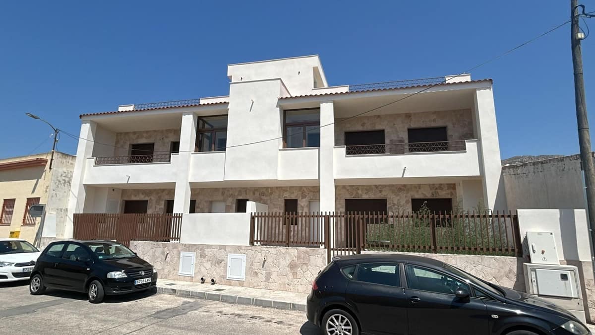 NEW BUILD BUNGALOWS IN HONDON DE LAS NIEVES