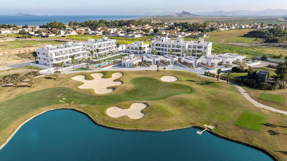 New Build Residential Complex Near Serena Golf and the Mar Menor in Los Alcazares