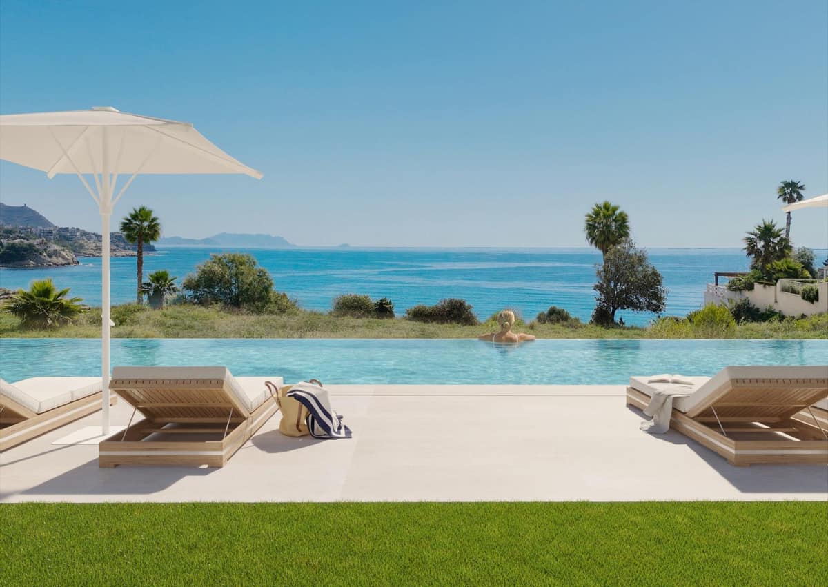 Exclusive Frontline Beach Homes in El Campello Costa Blanca