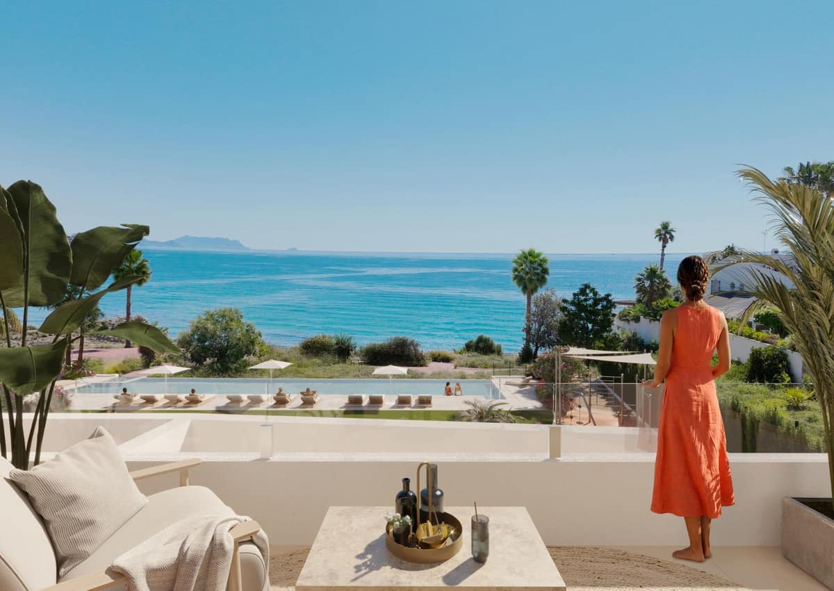 Exclusive Frontline Beach Homes in El Campello Costa Blanca